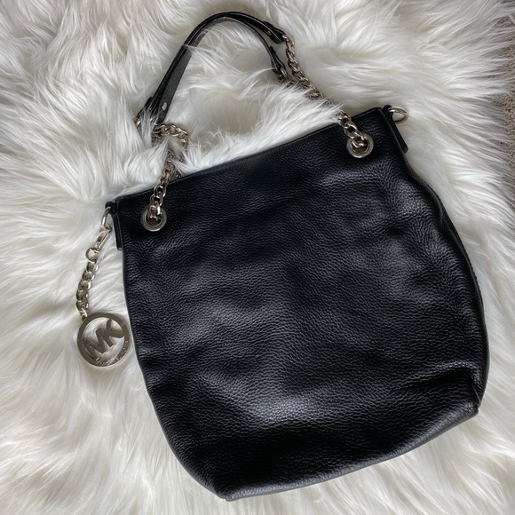 Michael Kors Chain Shoulder Bag - Picture 1 of 3